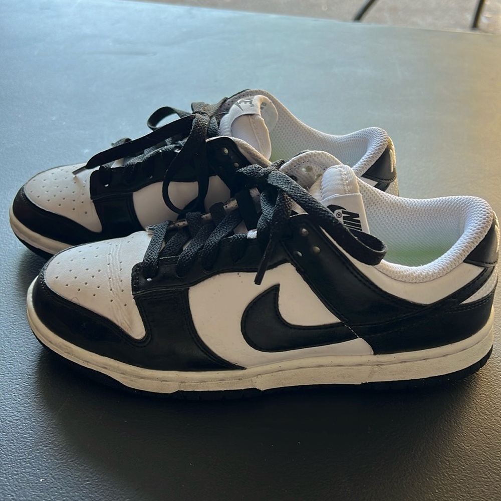 Nike panda dunks